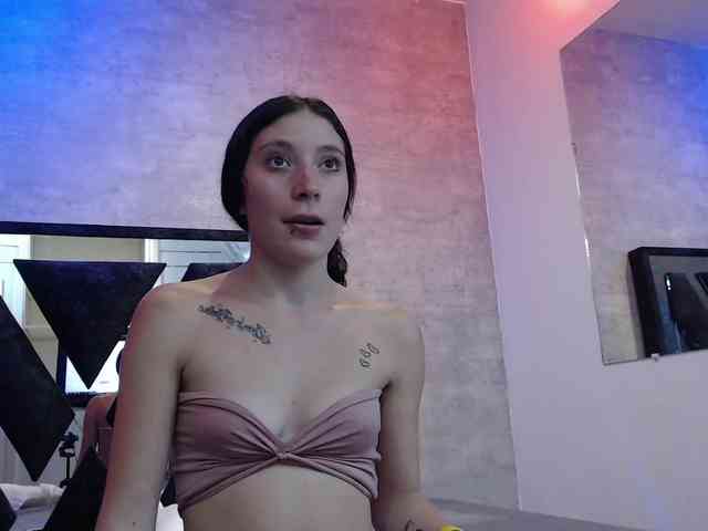 chloe-mor webcam