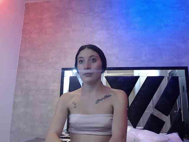 chloe-mor webcam