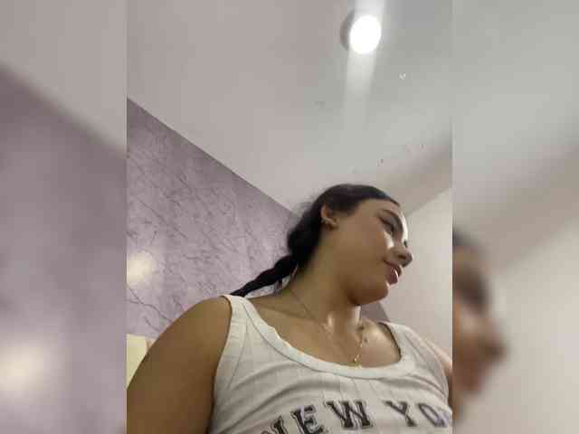 NatashaLafayette webcam