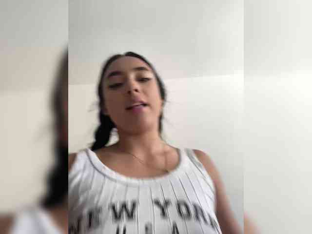 NatashaLafayette webcam