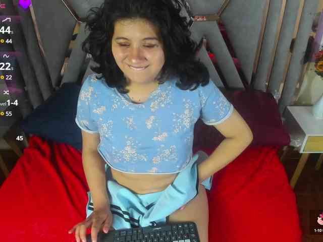lucy-vell webcam