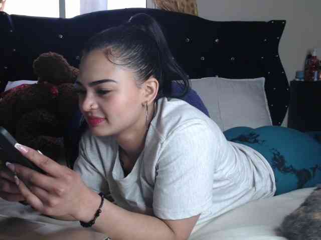 AlexaMuzazul AlexaMuzazul