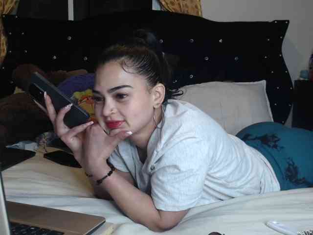 AlexaMuzazul AlexaMuzazul