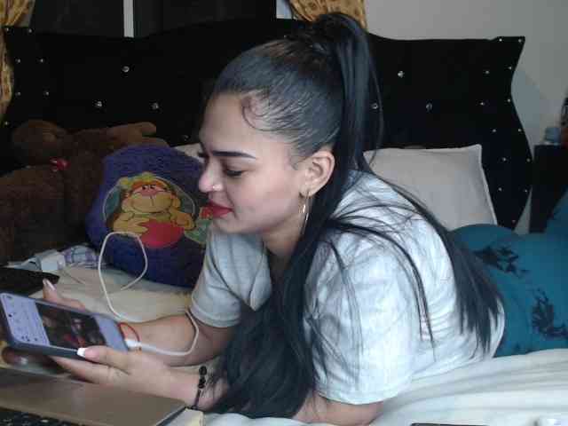 AlexaMuzazul AlexaMuzazul