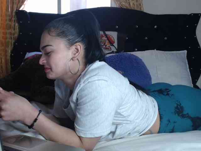 AlexaMuzazul AlexaMuzazul