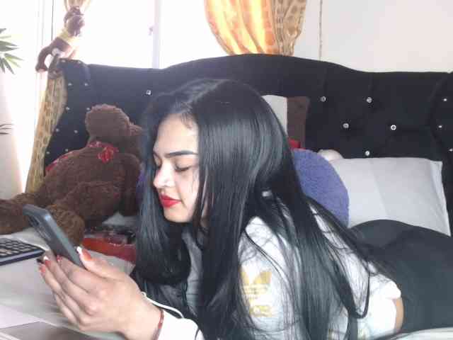 AlexaMuzazul AlexaMuzazul