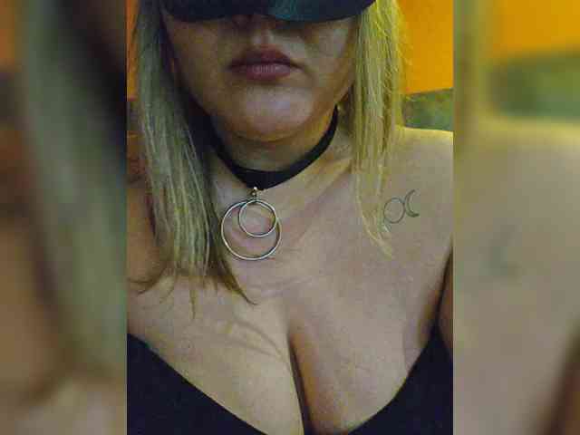 MariKyri webcam