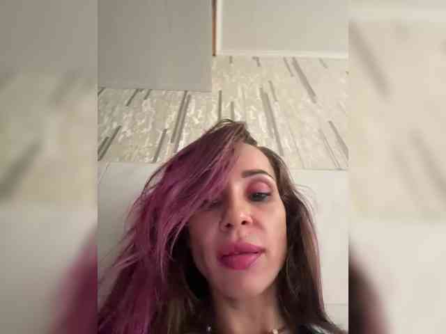 GoodGirl777 webcam
