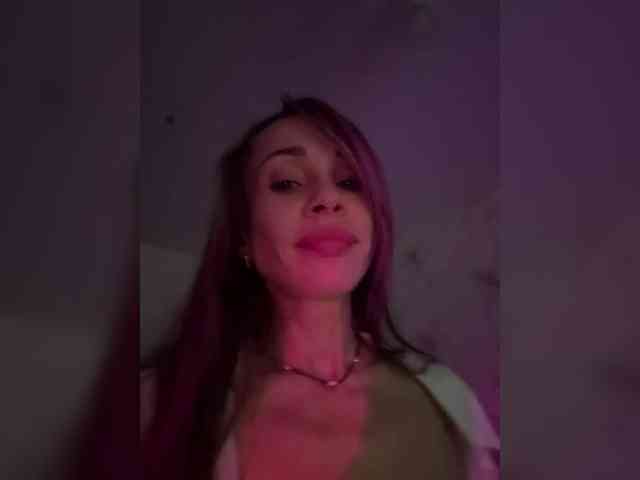 GoodGirl777 webcam