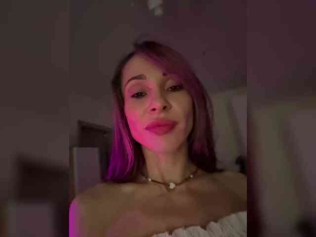GoodGirl777 webcam