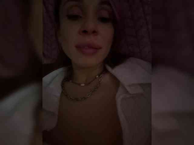 GoodGirl777 webcam