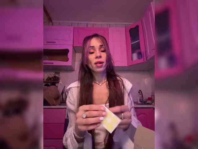 GoodGirl777 webcam
