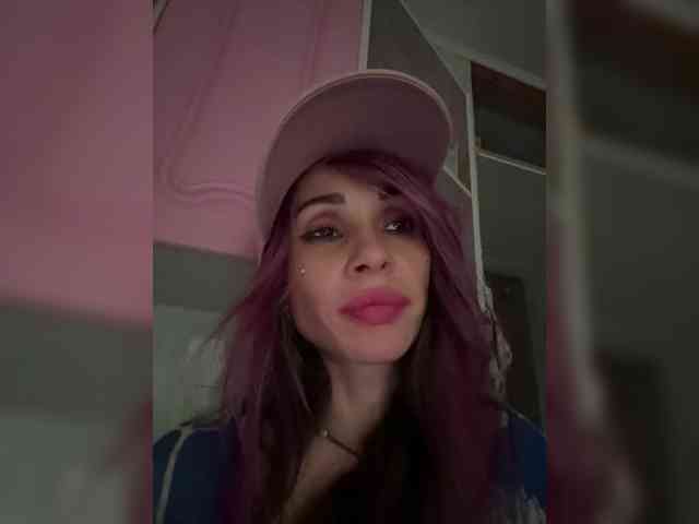 GoodGirl777 webcam