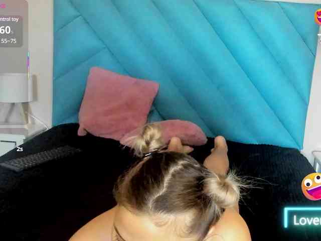 mia-melano-x webcam