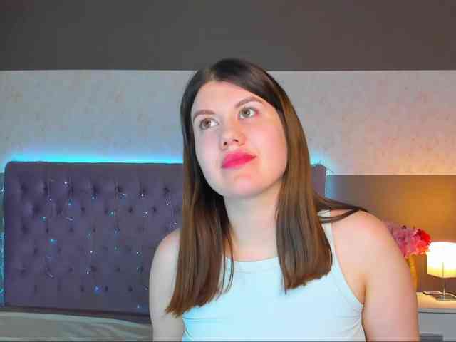 NikkiBust Live Webcam on BongaCams