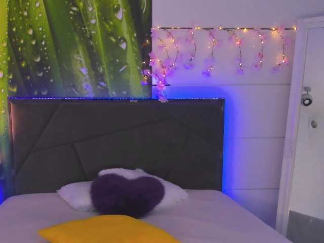 HollyTaillor from BongaCams is Freechat