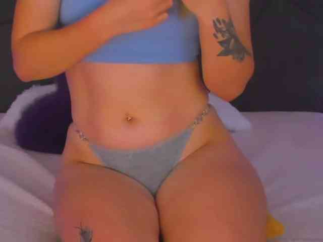 HollyTaillor webcam
