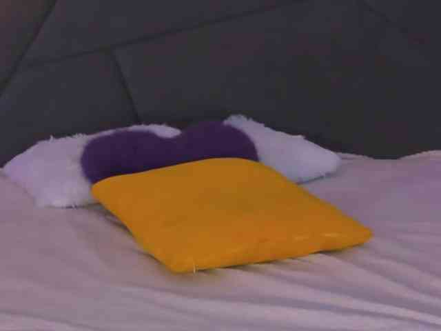 HollyTaillor webcam