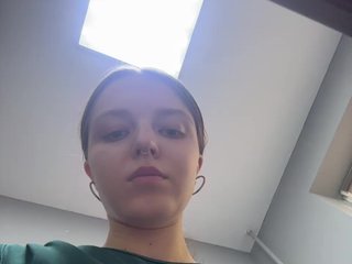 Pretty-girl-smart Porn Show