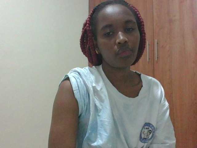 shanizz001's BongaCams show and profile