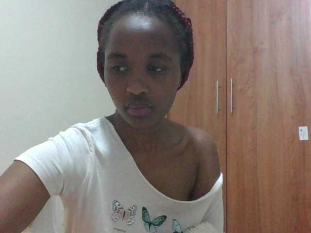 shanizz001's BongaCams show and profile