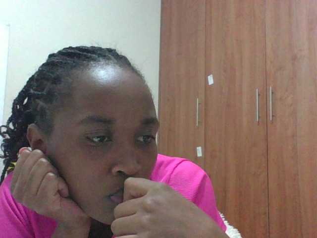 shanizz001 live cam profile