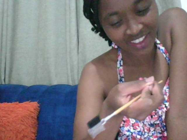 shanizz001's BongaCams show and profile