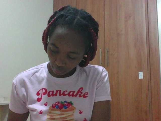 shanizz001's BongaCams show and profile