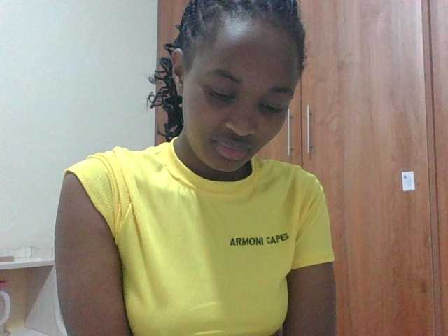 shanizz001's BongaCams show and profile