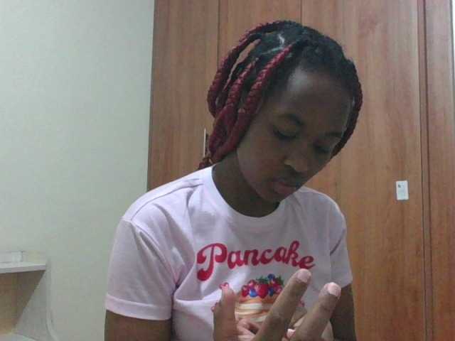 shanizz001's BongaCams show and profile