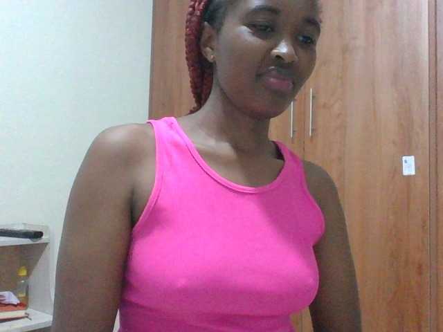 shanizz001's BongaCams show and profile