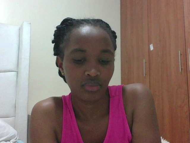 shanizz001's BongaCams show and profile