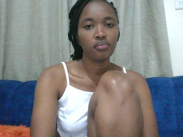 shanizz001's BongaCams show and profile