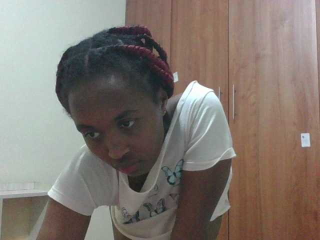 shanizz001's BongaCams show and profile