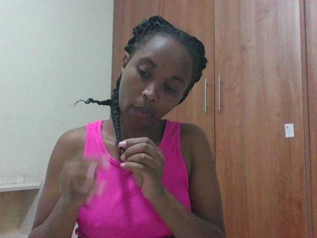 shanizz001's BongaCams show and profile