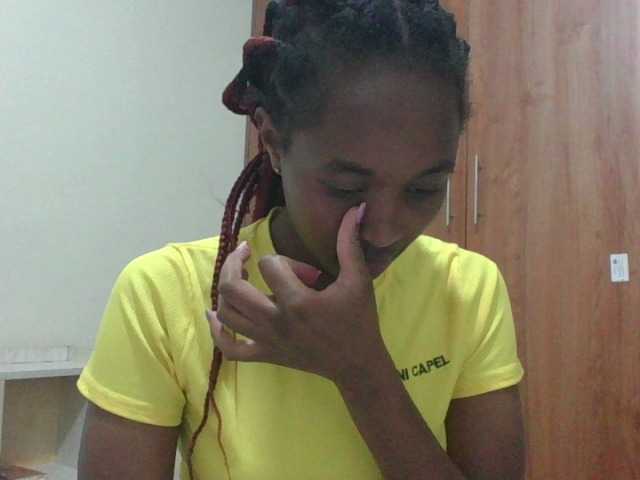 shanizz001's BongaCams show and profile