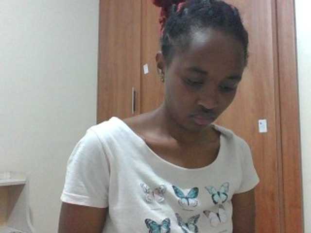 shanizz001's BongaCams show and profile