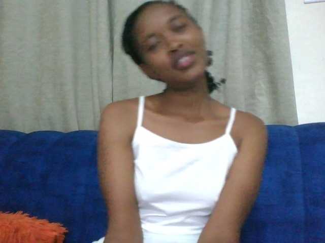 shanizz001's BongaCams show and profile