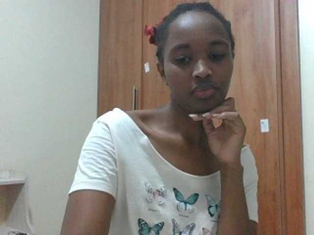 shanizz001's BongaCams show and profile