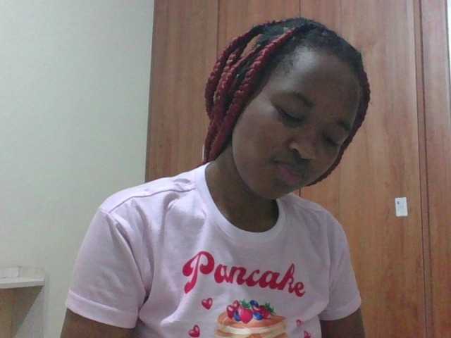 shanizz001's BongaCams show and profile