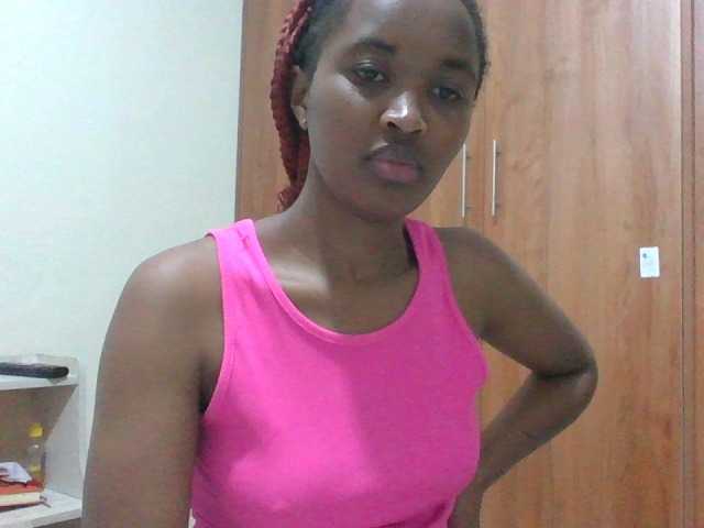 shanizz001's BongaCams show and profile