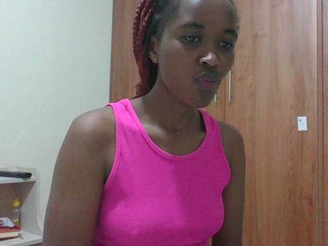 shanizz001's BongaCams show and profile