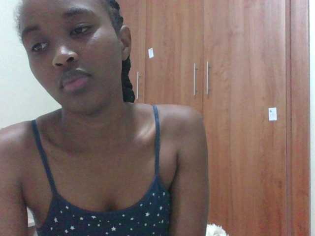 shanizz001's BongaCams show and profile