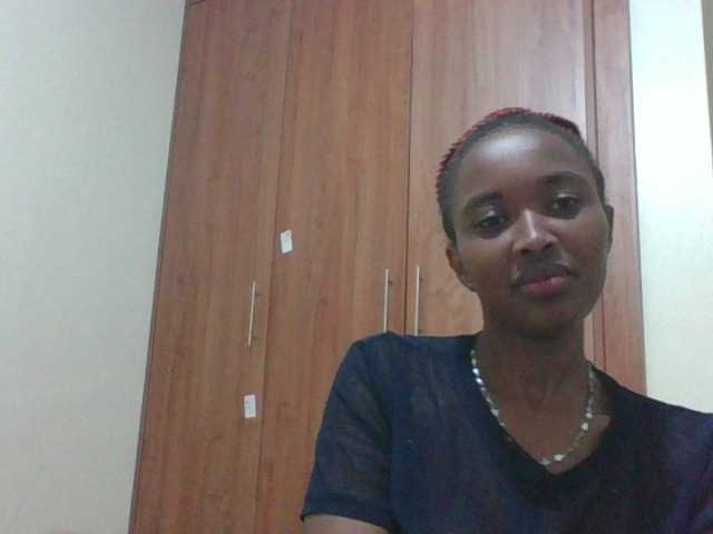 shanizz001's BongaCams show and profile