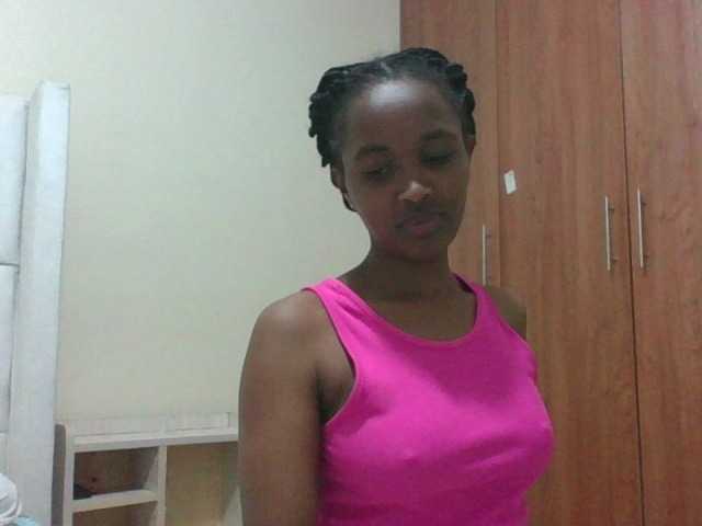 shanizz001's BongaCams show and profile