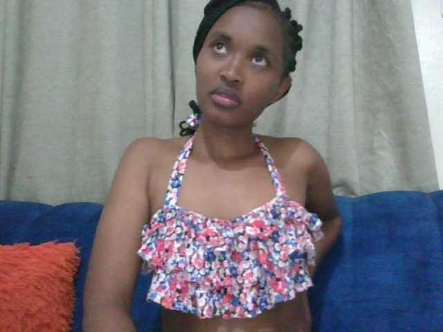 shanizz001's BongaCams show and profile