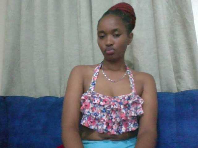 shanizz001's BongaCams show and profile