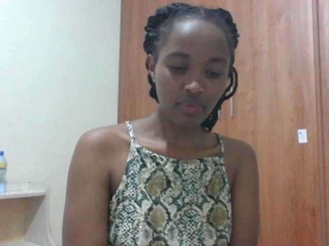 shanizz001's BongaCams show and profile