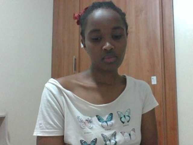 shanizz001's BongaCams show and profile