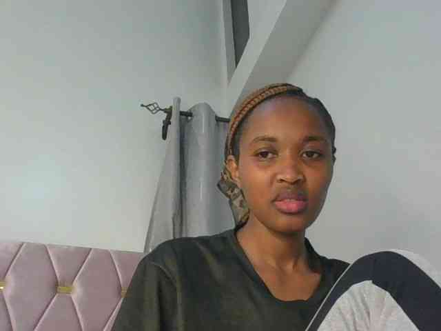 shanizz001 webcam